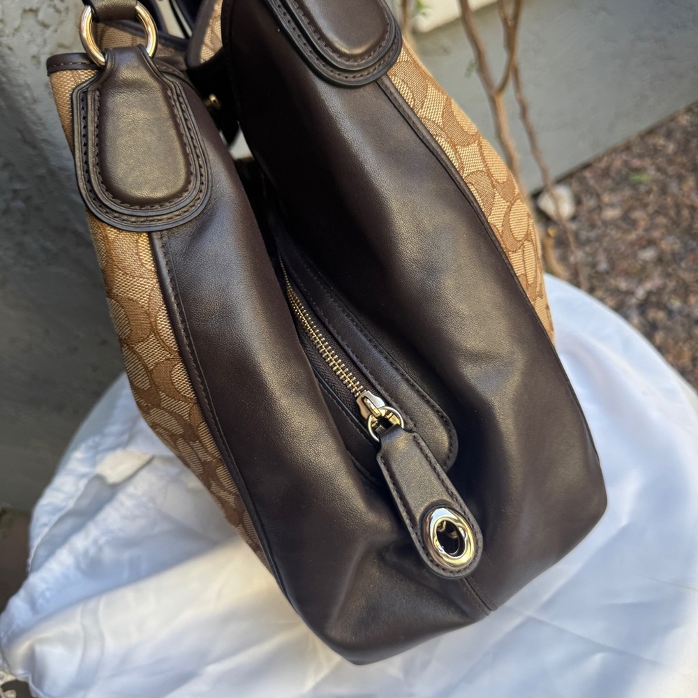 Coach Edie 31 Signature Jacquard Shoulder Bag - Picture 11 of 15